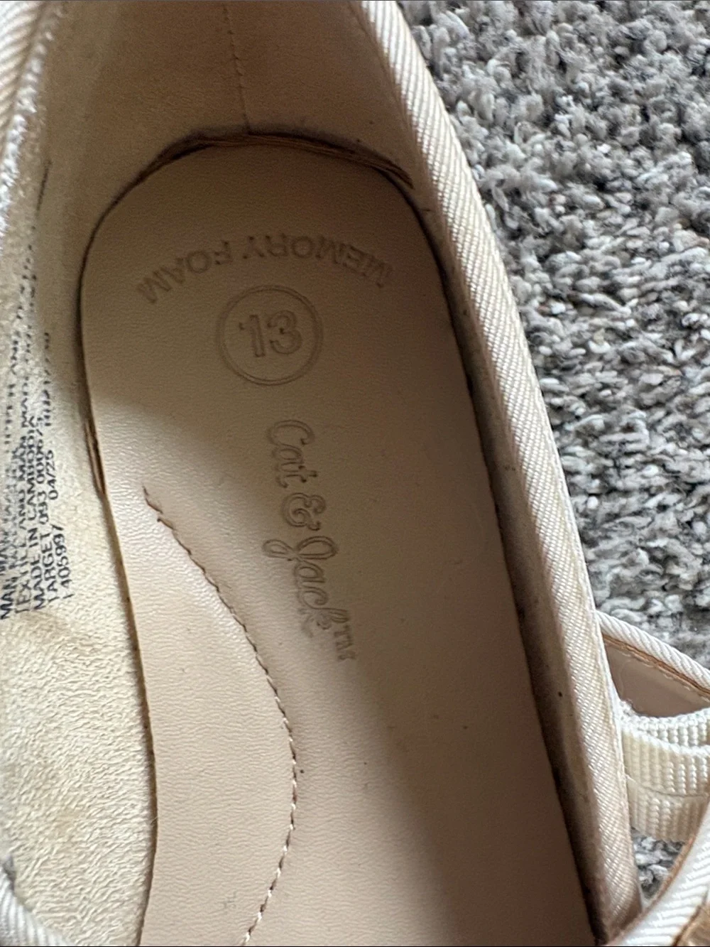 Girls Off-White Dress Shoes with Jewel Strap